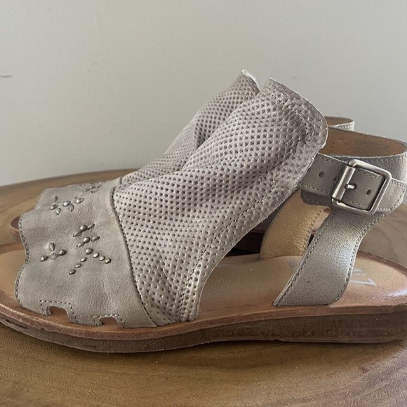 Miz Mooz Leather Ankle-Strap Sandals Gray Fifi
